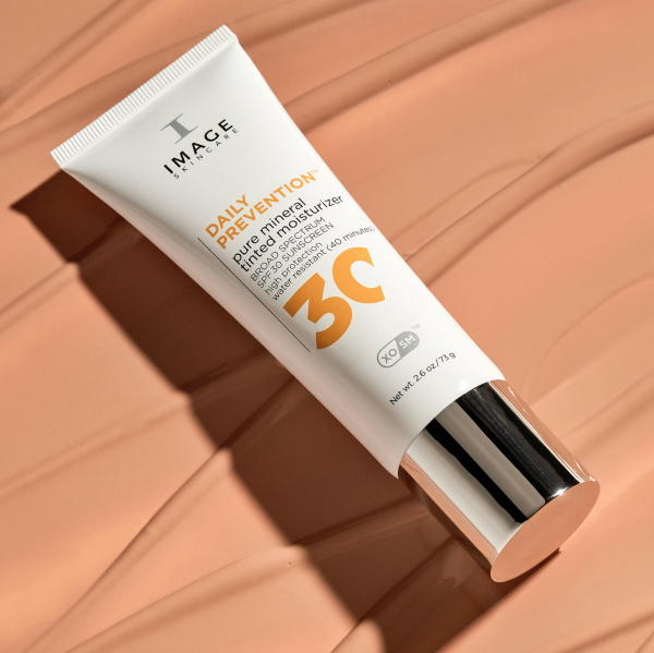 DAILY PREVENTION pure mineral tinted moisturizer SPF 30